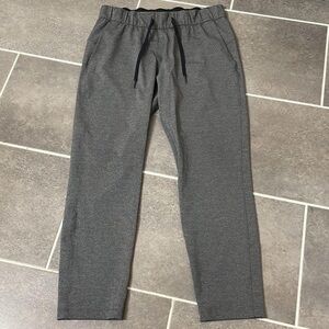 Lululemon Luxstreme 7/8 Sweats